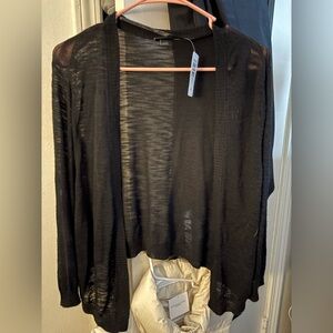 Torrid lightweight cover size 3